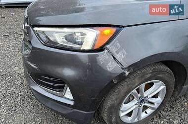Внедорожник / Кроссовер Ford Edge 2020 в 