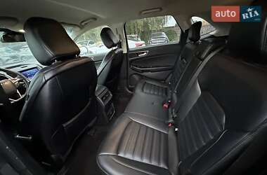 Внедорожник / Кроссовер Ford Edge 2020 в 