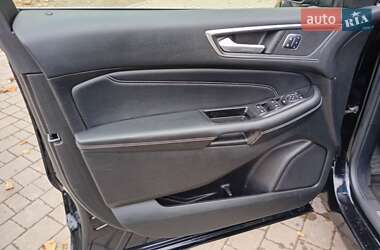 Внедорожник / Кроссовер Ford Edge 2017 в 