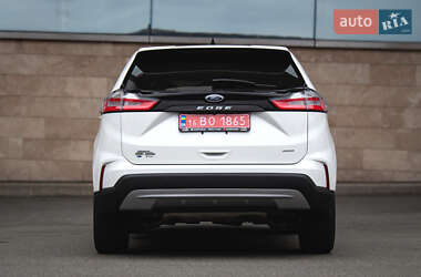 Внедорожник / Кроссовер Ford Edge 2022 в 