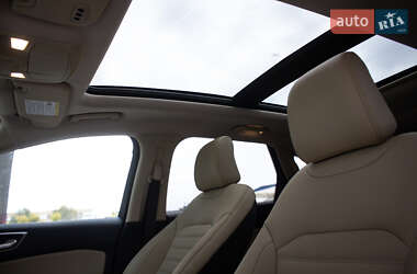 Внедорожник / Кроссовер Ford Edge 2022 в 