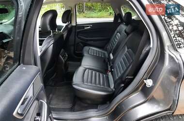 Внедорожник / Кроссовер Ford Edge 2015 в 