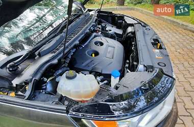 Внедорожник / Кроссовер Ford Edge 2015 в 