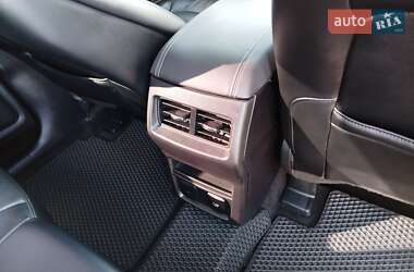 Позашляховик / Кросовер Ford Edge 2016 в 