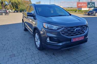 Внедорожник / Кроссовер Ford Edge 2019 в 