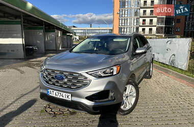 Позашляховик / Кросовер Ford Edge 2020 в 