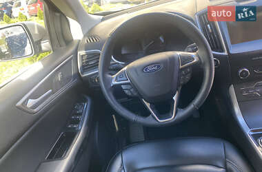Позашляховик / Кросовер Ford Edge 2020 в 