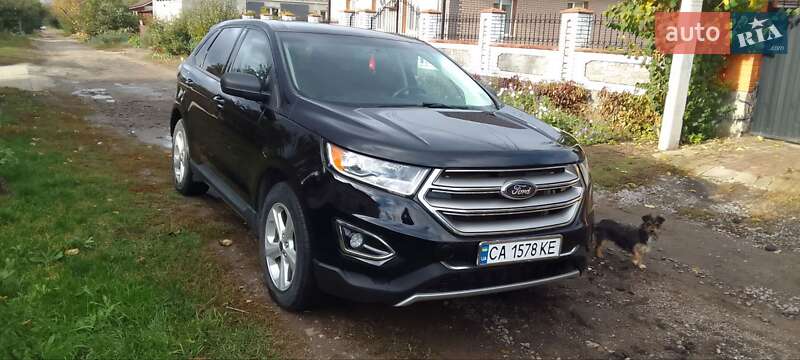 Позашляховик / Кросовер Ford Edge 2016 в Умані