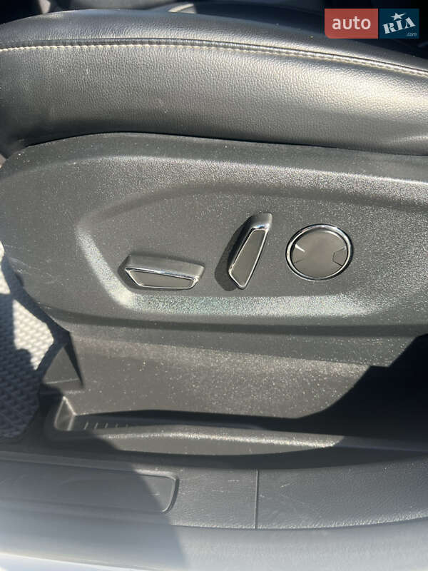 Позашляховик / Кросовер Ford Edge 2018 в Івано-Франківську фото 24 Позашляховик / Кросовер Ford Edge 2018 в Івано-Франківську