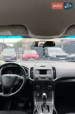 Позашляховик / Кросовер Ford Edge 2015 в  фото 7 Позашляховик / Кросовер Ford Edge 2015 в