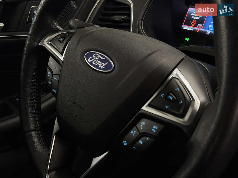 Позашляховик / Кросовер Ford Edge 2022 в Миколаєві
