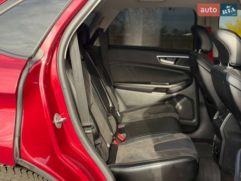 Внедорожник / Кроссовер Ford Edge 2016 в Чернигове