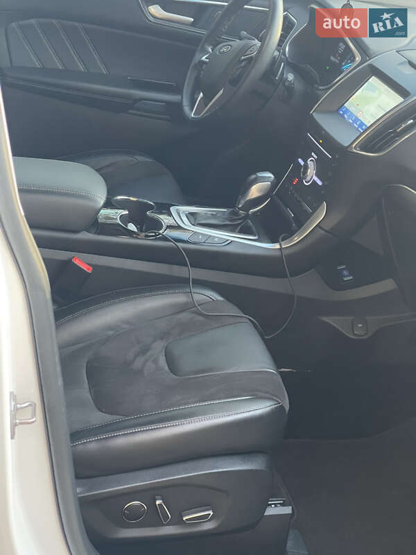 Внедорожник / Кроссовер Ford Edge 2018 в Днепре фото 16 Внедорожник / Кроссовер Ford Edge 2018 в Днепре