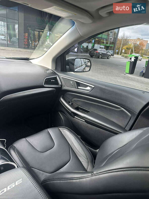 Позашляховик / Кросовер Ford Edge 2015 в Луцьку