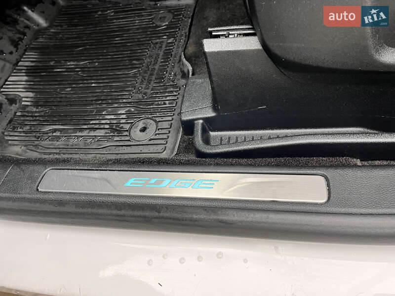 Внедорожник / Кроссовер Ford Edge 2017 в Луцке фото 16 Внедорожник / Кроссовер Ford Edge 2017 в Луцке