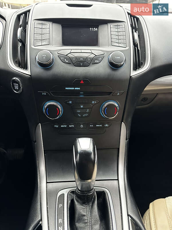 Внедорожник / Кроссовер Ford Edge 2018 в Рогатине