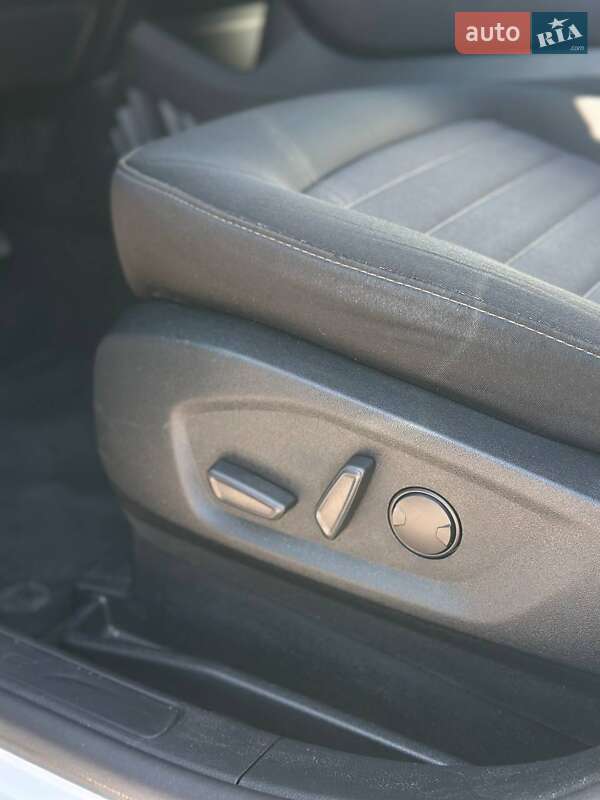 Позашляховик / Кросовер Ford Edge 2020 в Києві фото 22 Позашляховик / Кросовер Ford Edge 2020 в Києві