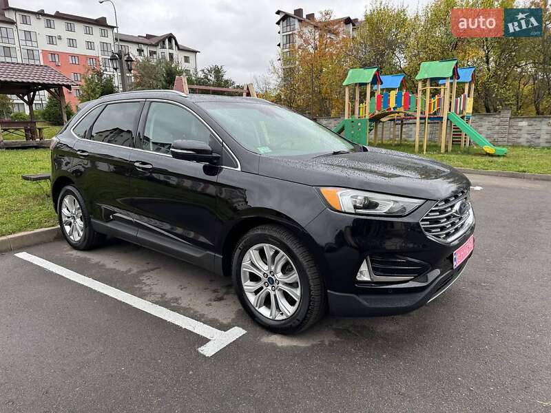 Позашляховик / Кросовер Ford Edge 2020 в Рівному