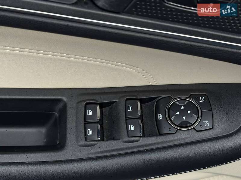 Позашляховик / Кросовер Ford Edge 2020 в Рівному