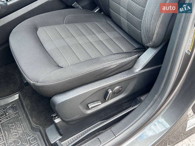 Позашляховик / Кросовер Ford Edge 2018 в Києві фото 35 Позашляховик / Кросовер Ford Edge 2018 в Києві