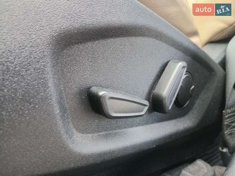 Внедорожник / Кроссовер Ford Edge 2019 в Львове