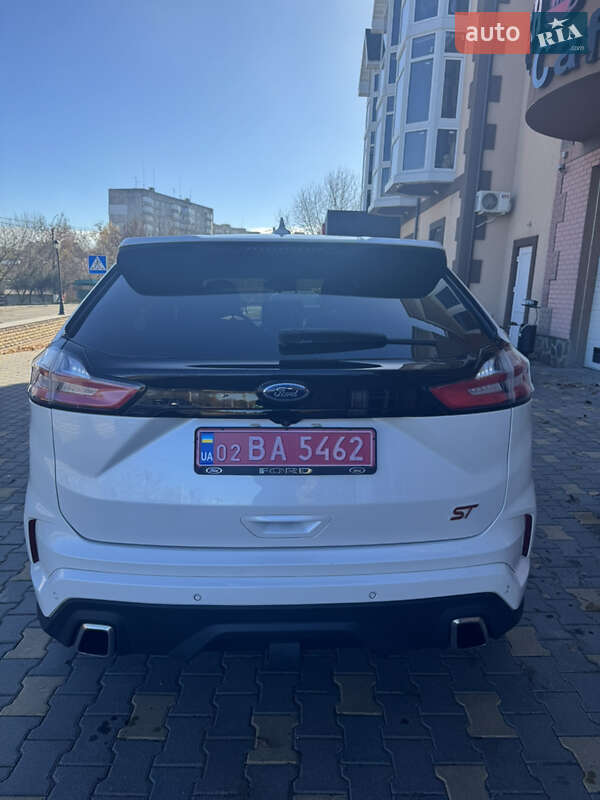 Позашляховик / Кросовер Ford Edge 2019 в Умані