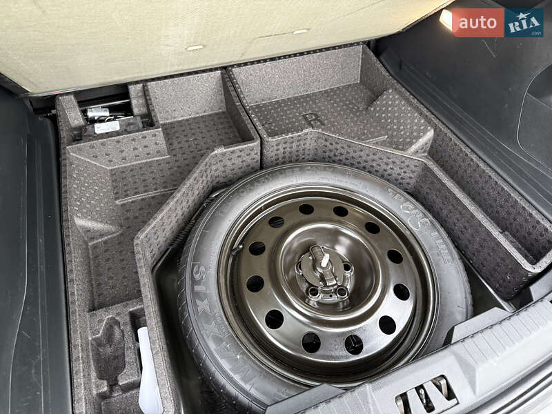 Внедорожник / Кроссовер Ford Edge 2018 в Киеве фото 45 Внедорожник / Кроссовер Ford Edge 2018 в Киеве