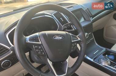 Позашляховик / Кросовер Ford Edge 2020 в Чорткові