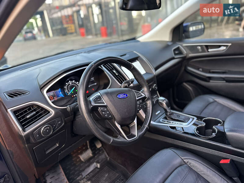 Позашляховик / Кросовер Ford Edge 2016 в Рівному