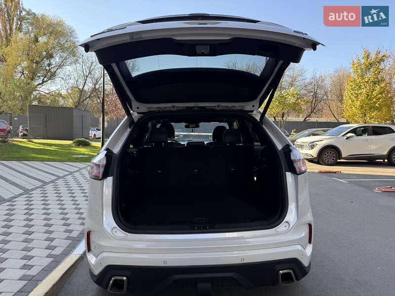 Позашляховик / Кросовер Ford Edge 2019 в Києві