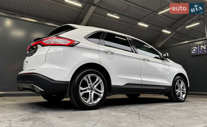 Позашляховик / Кросовер Ford Edge 2016 в Києві