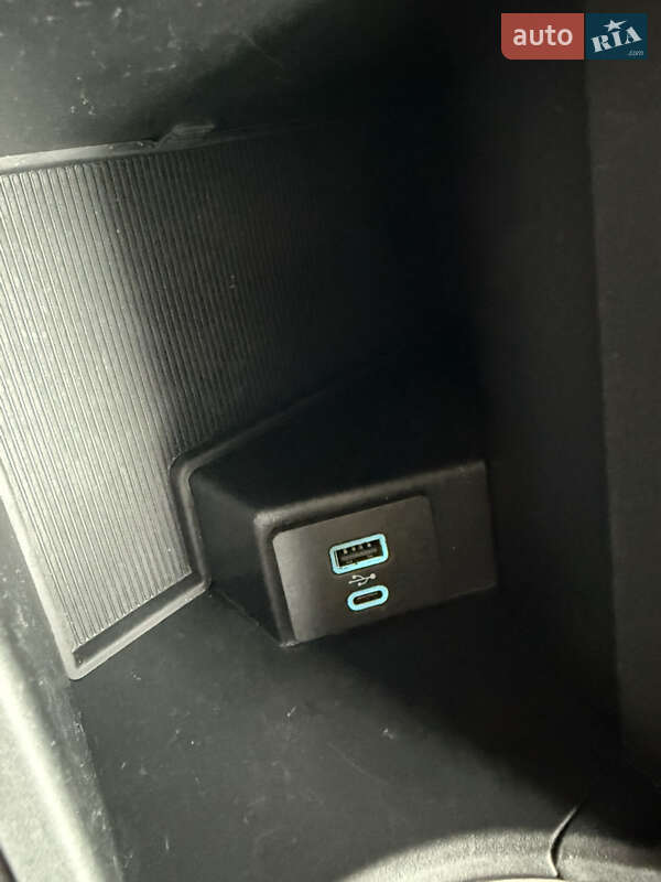 Внедорожник / Кроссовер Ford Edge 2022 в Умани