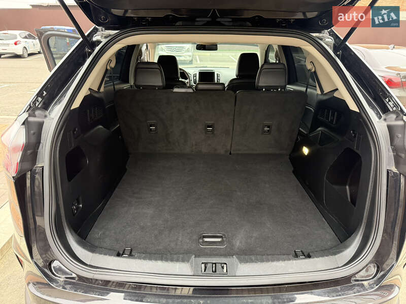 Внедорожник / Кроссовер Ford Edge 2022 в Умани