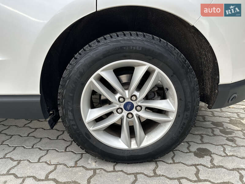 Позашляховик / Кросовер Ford Edge 2016 в Львові
