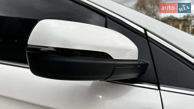 Позашляховик / Кросовер Ford Edge 2016 в Львові