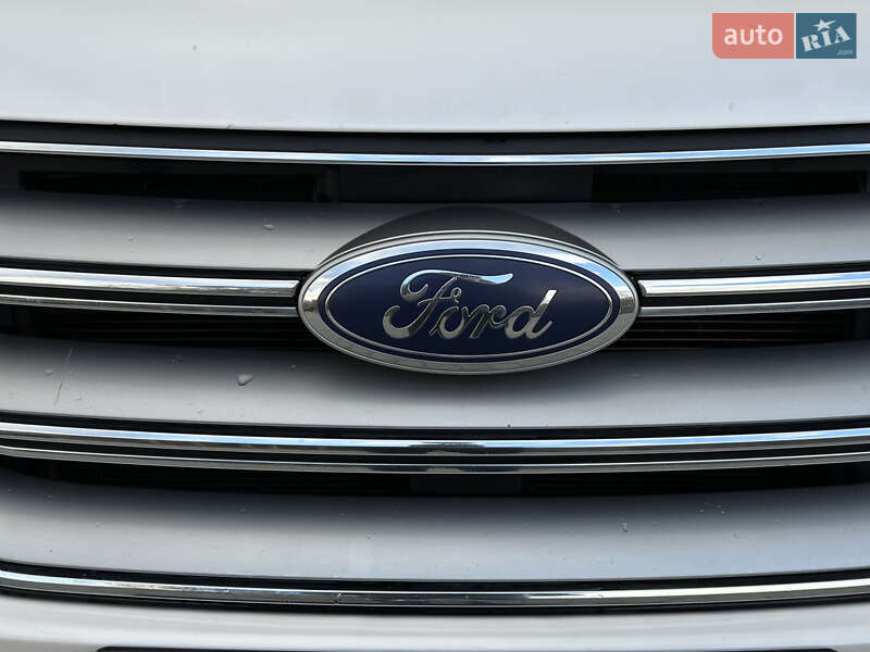 Позашляховик / Кросовер Ford Edge 2016 в Львові