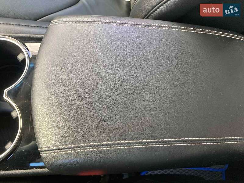 Позашляховик / Кросовер Ford Edge 2016 в Ковелі