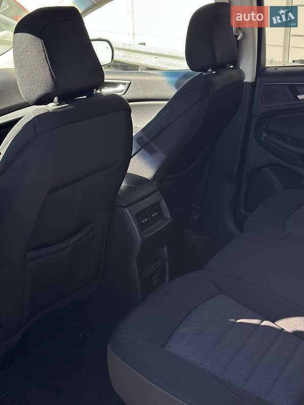 Позашляховик / Кросовер Ford Edge 2020 в Києві