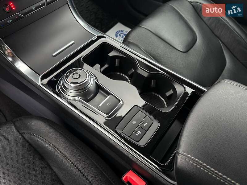 Позашляховик / Кросовер Ford Edge 2020 в Києві