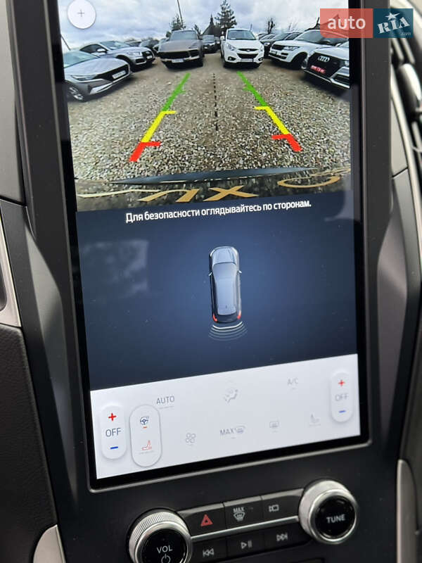 Позашляховик / Кросовер Ford Edge 2023 в Івано-Франківську