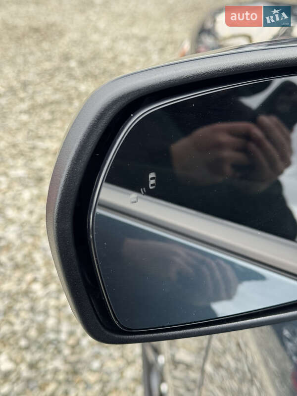 Позашляховик / Кросовер Ford Edge 2023 в Івано-Франківську