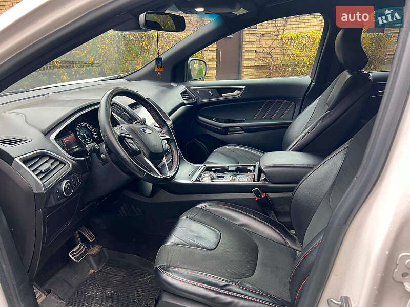 Внедорожник / Кроссовер Ford Edge 2019 в Киеве