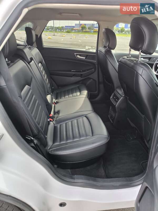 Внедорожник / Кроссовер Ford Edge 2019 в Киеве
