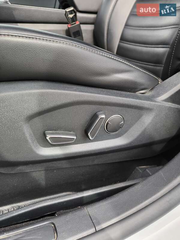 Внедорожник / Кроссовер Ford Edge 2019 в Киеве