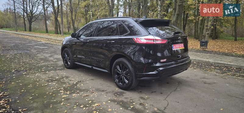 Позашляховик / Кросовер Ford Edge 2022 в Дубні