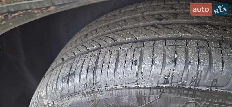 Позашляховик / Кросовер Ford Edge 2022 в Дубні