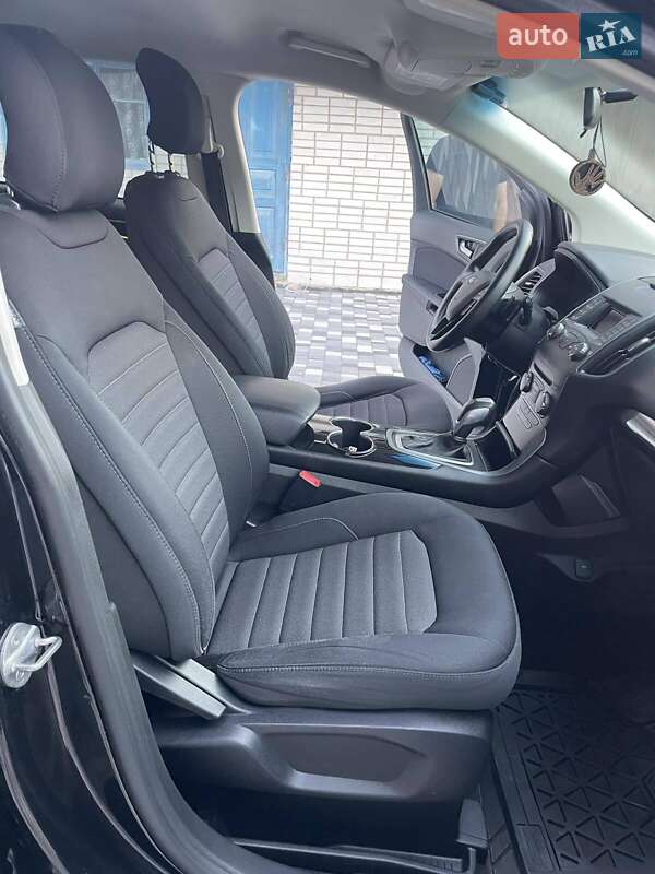 Позашляховик / Кросовер Ford Edge 2015 в Броварах