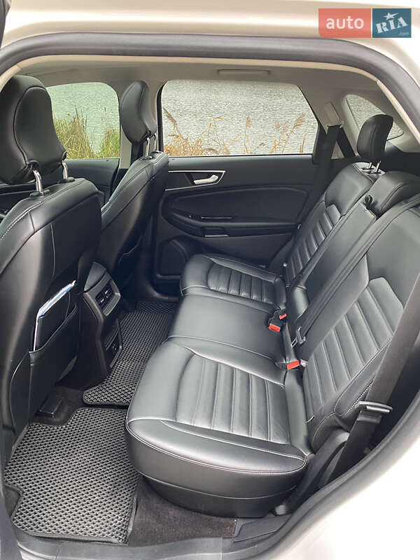 Внедорожник / Кроссовер Ford Edge 2017 в Виннице