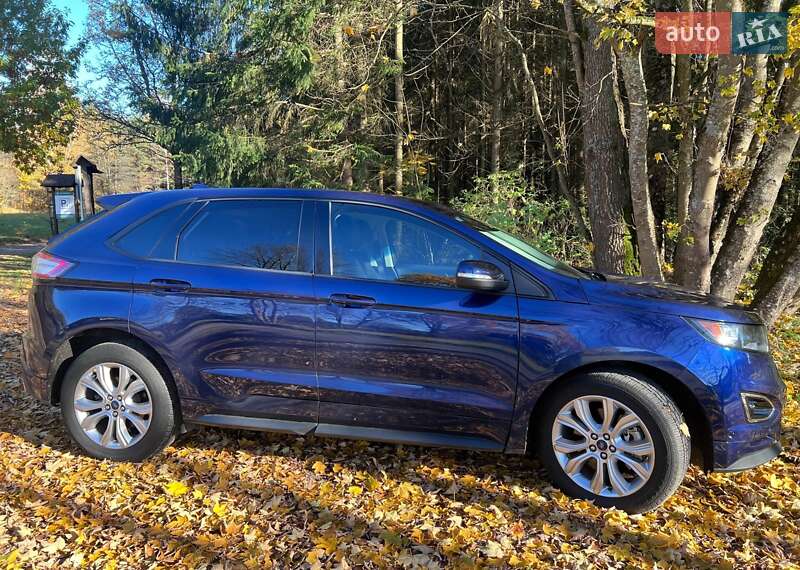 Позашляховик / Кросовер Ford Edge 2016 в Бібрці