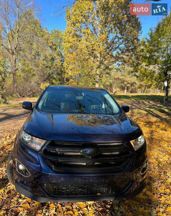 Позашляховик / Кросовер Ford Edge 2016 в Бібрці